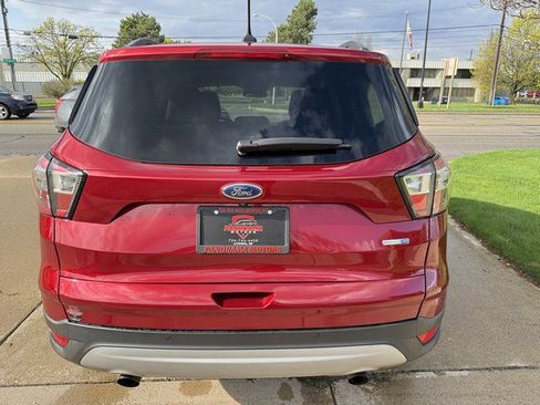 Used 2018 Ford Escape SEL AWD/4WD image 7