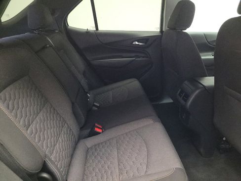 Used 2021 Chevrolet Equinox LT FWD image 19