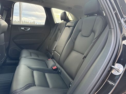 New 2026 Volvo XC60 B5 Ultra w/ Protection Package Premier image 16