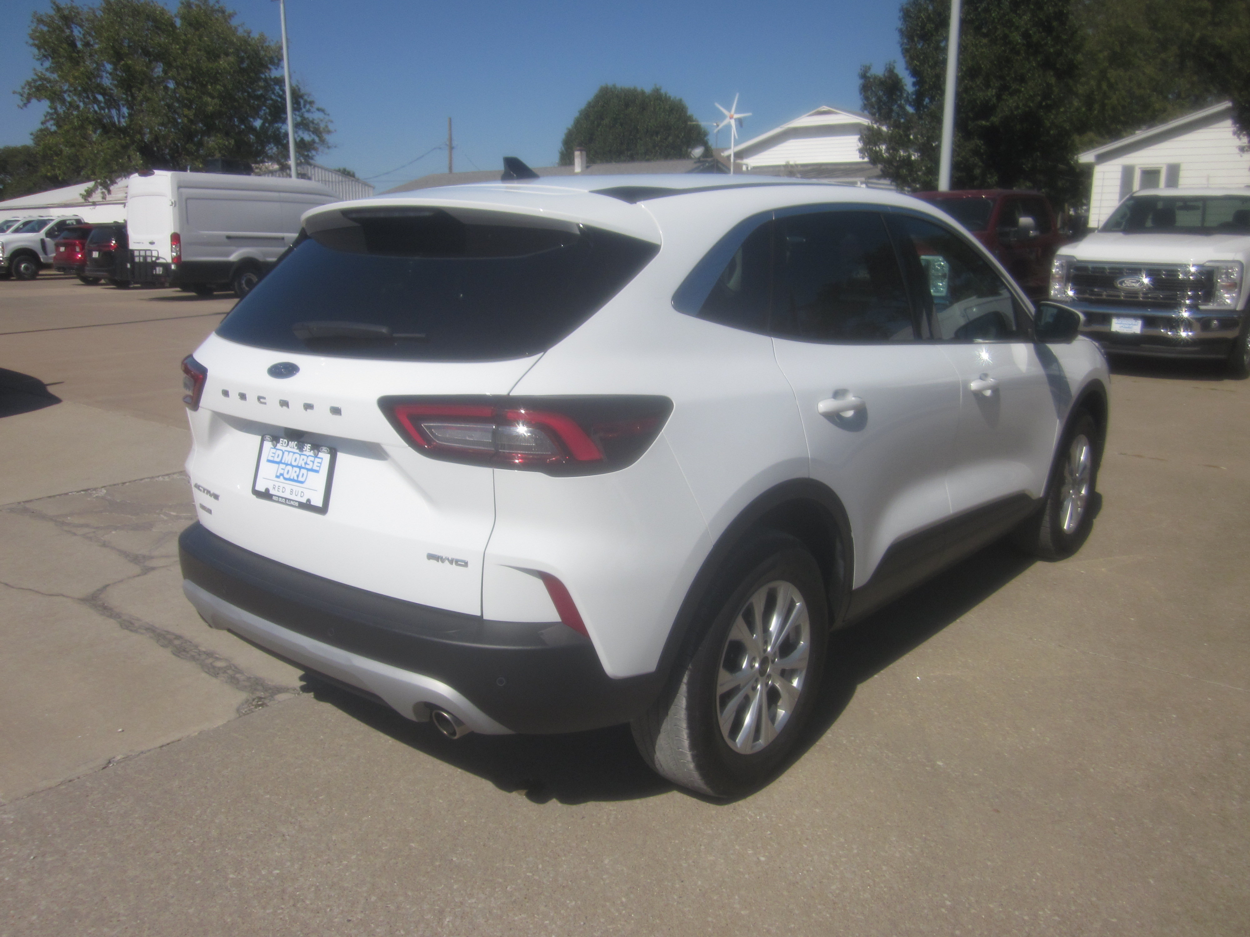Used 2023 Ford Escape Active w/ Tech Pack #2 AWD/4WD image 6