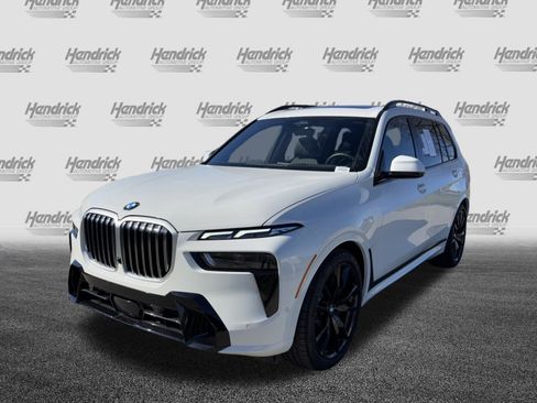 Certified 2025 BMW X7 xDrive40i w/ M Sport Package image 7