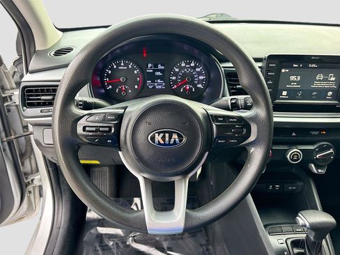 Used 2020 Kia Rio S image 11