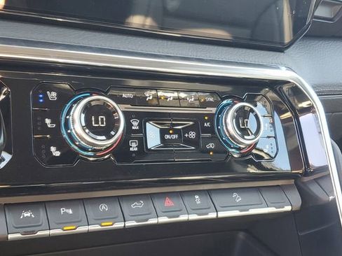 New 2026 GMC Sierra 1500 Denali w/ Denali Reserve Package image 24