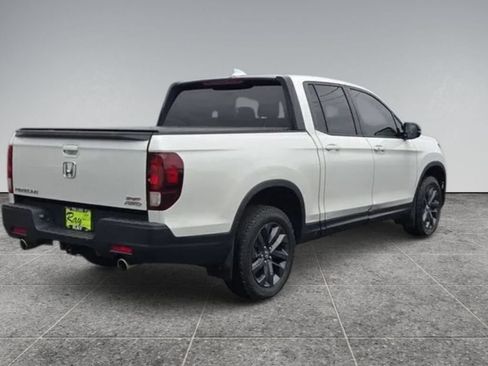 Used 2023 Honda Ridgeline Sport image 5