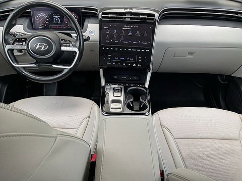 Used 2022 Hyundai Tucson Limited FWD image 13