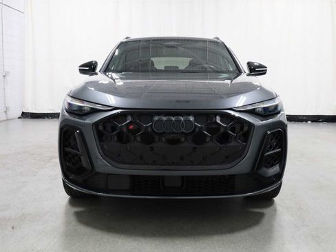 Used 2025 Audi SQ5 Premium Plus AWD/4WD image 14