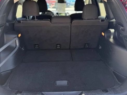 Used 2016 Jeep Cherokee Latitude AWD/4WD image 19