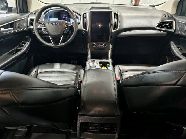 Used 2021 Ford Edge SEL w/ Convenience Package AWD/4WD image 17