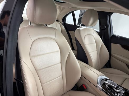 Used 2015 Mercedes-Benz C 300 4MATIC Sedan image 23