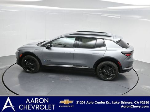 New 2025 Chevrolet Equinox EV RS image 41