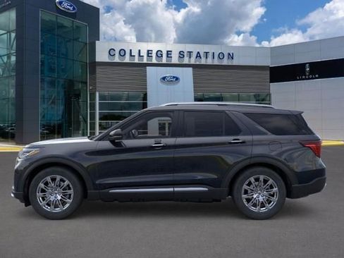 New 2026 Ford Explorer Platinum image 3