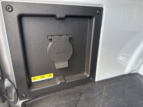 Used 2023 Ford F150 Raptor AWD/4WD image 11