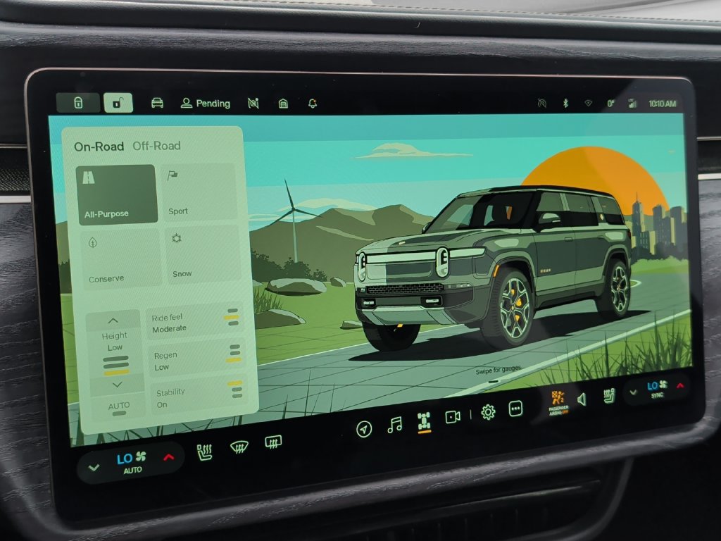 Used 2024 Rivian R1S Adventure Quad AWD/4WD image 20