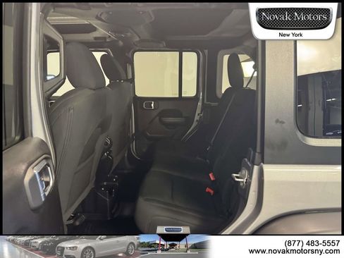 Used 2021 Jeep Wrangler Unlimited Sport AWD/4WD image 11