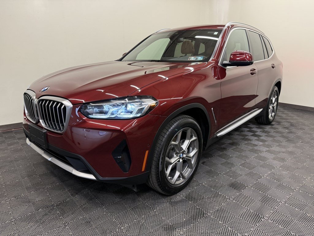 Used 2023 BMW X3 xDrive30i w/ Premium Package AWD/4WD image 1