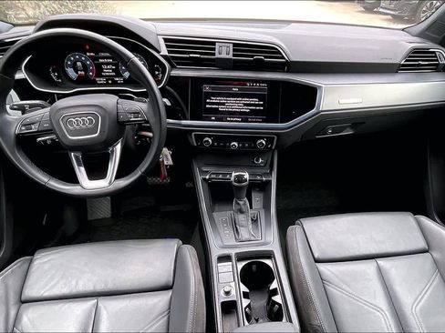Used 2022 Audi Q3 2.0T Premium Plus image 14