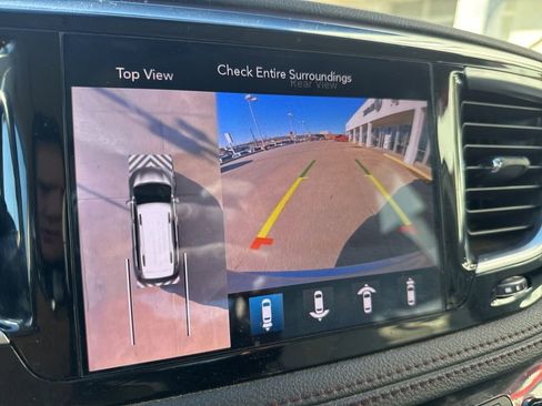 Used 2019 Chrysler Pacifica Limited w/ Advanced Safetytec Group image 20