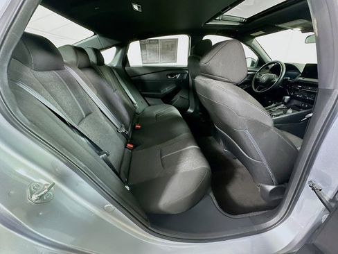 Used 2024 Honda Accord Sport image 9