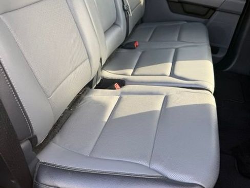 Used 2021 Ford F150 Lariat RWD image 10