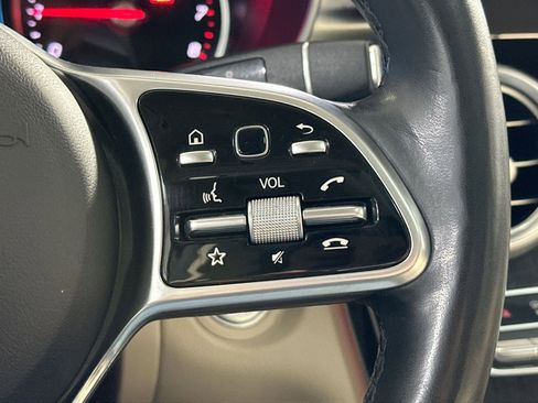 Used 2021 Mercedes-Benz GLC 300 4MATIC w/ Multimedia Package image 21