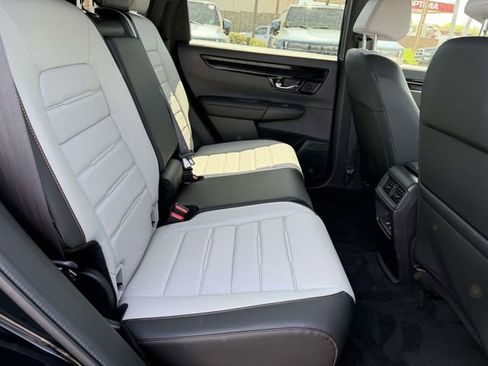 Used 2026 Honda CR-V Sport Touring image 8