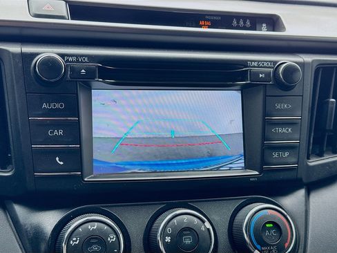 Used 2017 Toyota RAV4 LE w/ Carpet Mat Package FWD image 10