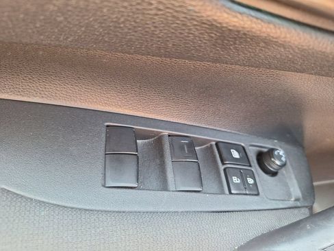 Used 2024 Toyota Corolla LE FWD image 19