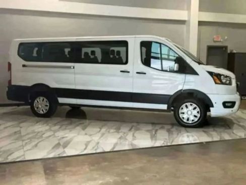 Used 2024 Ford Transit 350 XLT image 45