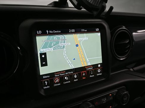 Used 2022 Jeep Gladiator Sport AWD/4WD image 12