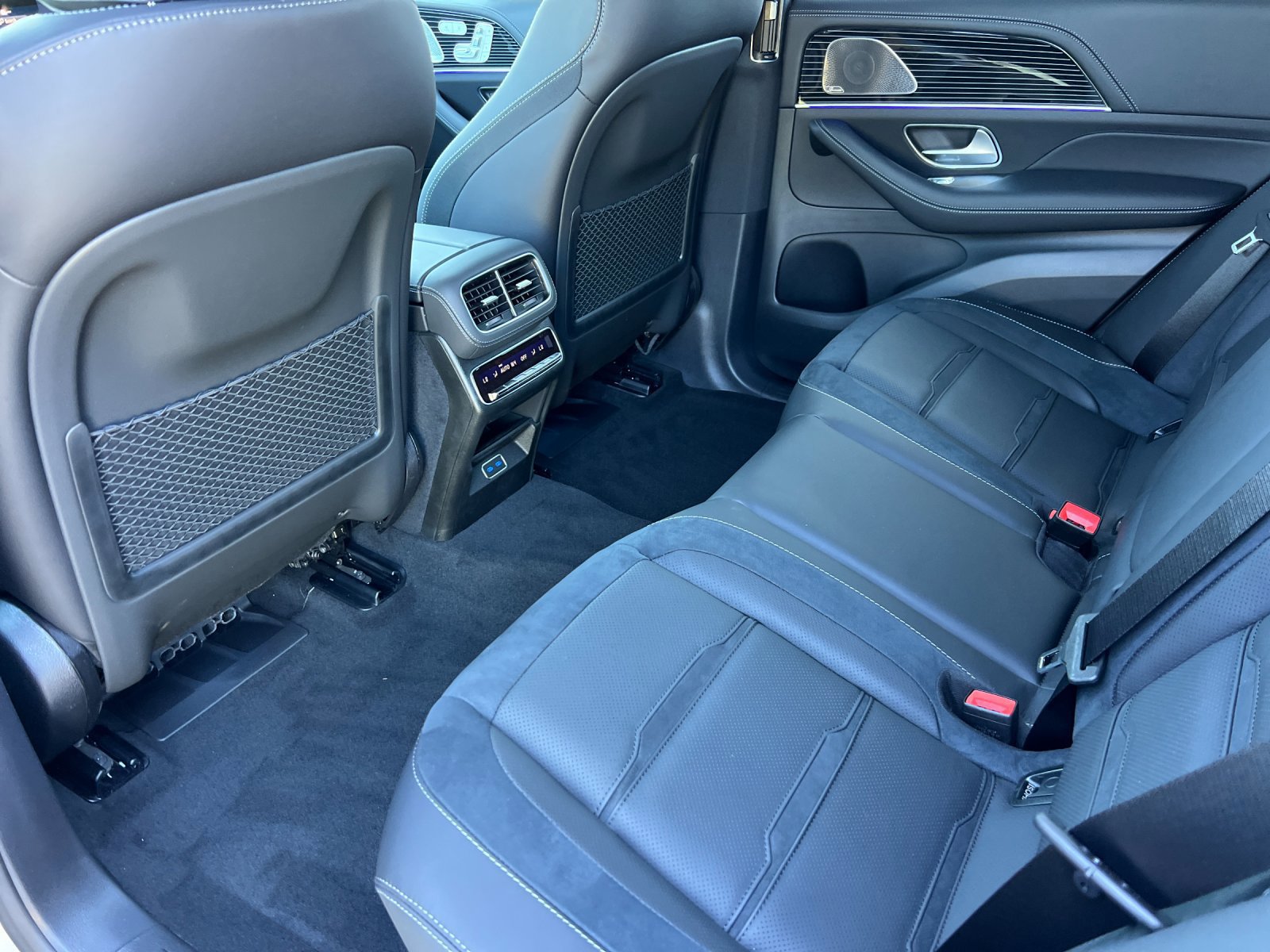 New 2026 Mercedes-Benz GLE 53 AMG 4MATIC image 4