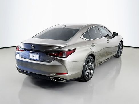 Used 2021 Lexus ES 350 F Sport image 5
