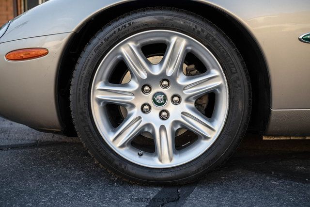 Used 2000 Jaguar XK8 Convertible RWD image 57