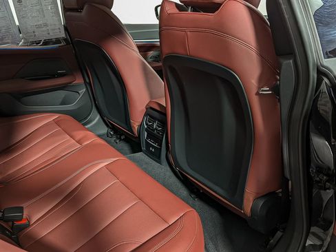 Certified 2025 BMW i4 M50 w/ Premium Package image 40