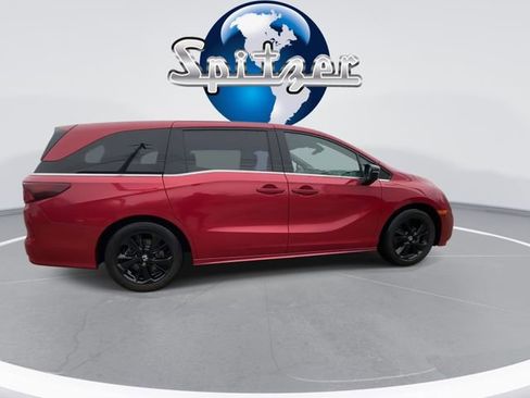 Used 2023 Honda Odyssey Sport image 10