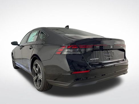 Used 2026 Honda Accord SE image 3