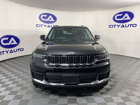Used 2023 Jeep Grand Cherokee L Limited w/ Rear Seat Video Group I AWD/4WD image 9