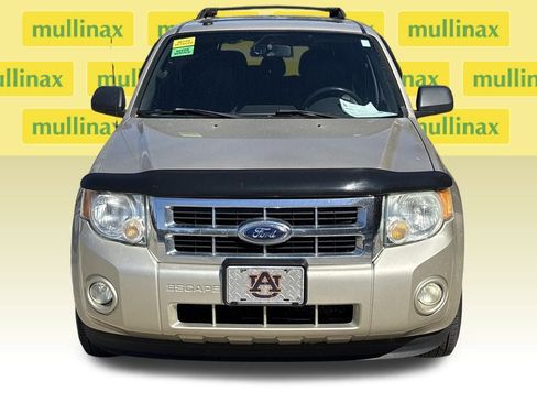 Used 2010 Ford Escape XLT image 16