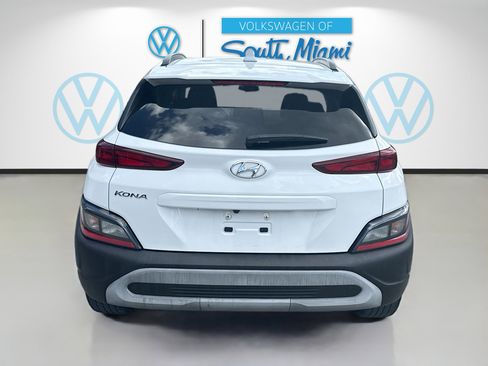 Used 2023 Hyundai Kona SEL w/ Convenience Package FWD image 6