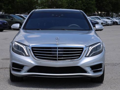 Used 2017 Mercedes-Benz S 550 Sedan image 5