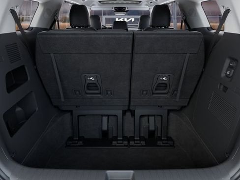 New 2026 Kia Carnival Hybrid FWD image 19