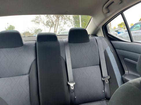 Used 2025 Nissan Versa SV FWD image 37