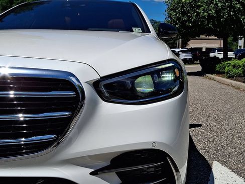 Used 2023 Mercedes-Benz S 580 4MATIC Sedan image 10