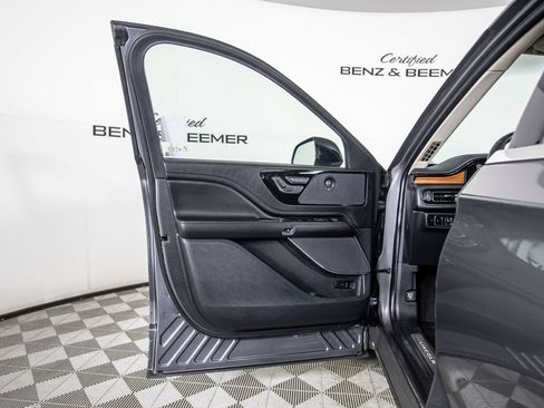 Used 2024 Lincoln Aviator Reserve w/ Elements Package Plus RWD image 20