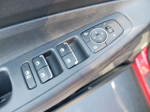 Used 2023 Hyundai Santa Fe SEL image 18