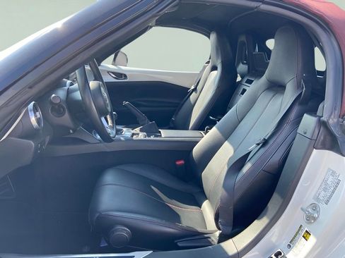 Used 2018 MAZDA MX-5 Miata Grand Touring image 21