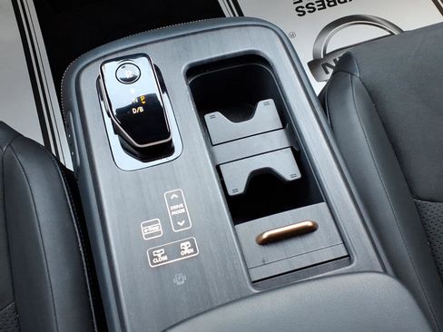 Certified 2024 Nissan Ariya EVOLVE+ image 25