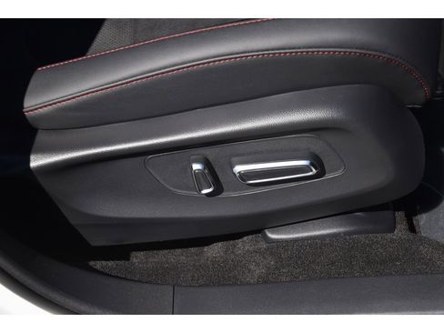 Used 2025 Acura ADX A-Spec AWD/4WD image 32