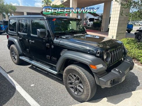 Used 2026 Jeep Wrangler Unlimited Sport AWD/4WD image 9