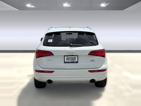 Used 2016 Audi Q5 2.0T Premium Plus w/ Technology Package AWD/4WD image 10