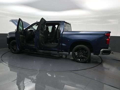 Used 2022 Chevrolet Silverado 1500 LT RWD image 34
